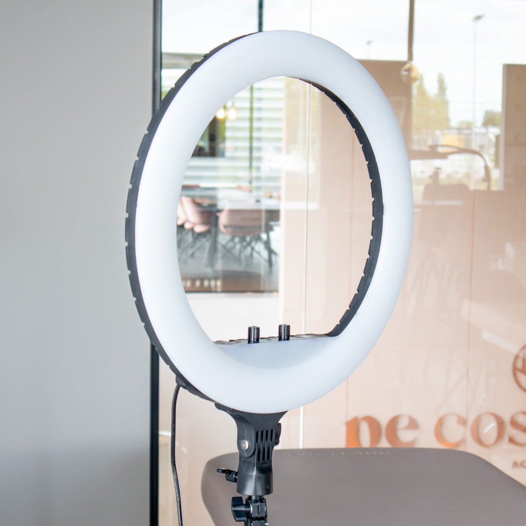 Anneau lumineux (LED)