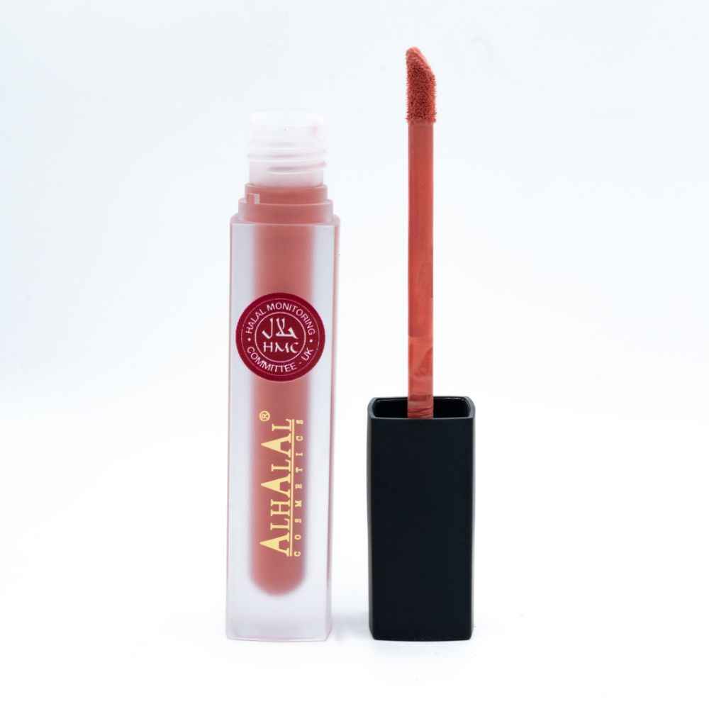 Le rouge à lèvres liquide Alhalal Cosmetics dans un emballage transparent mat avec applicateur