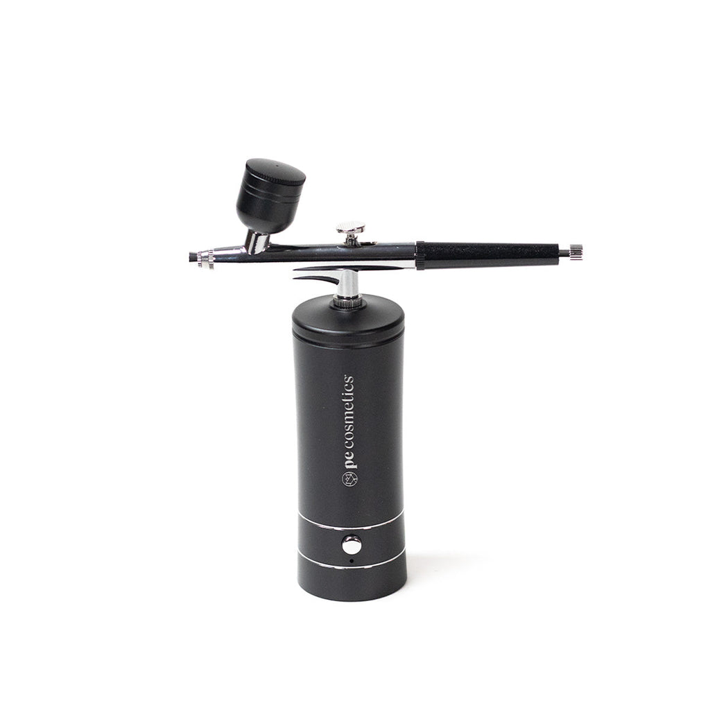 Machine à sourcils pour aérographe